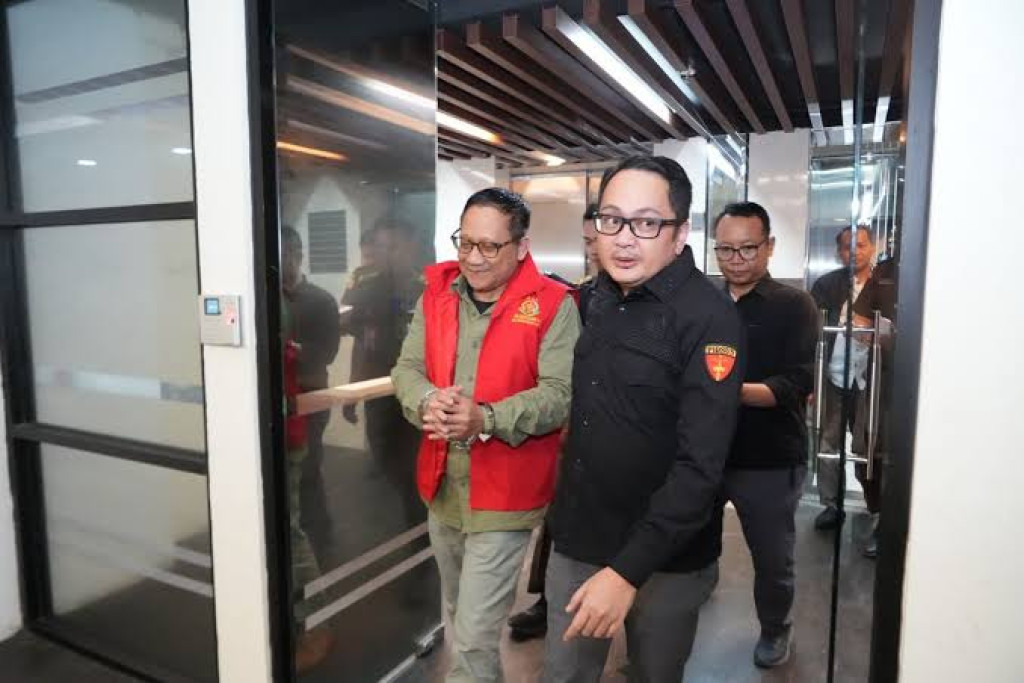 Korupsi Anggaran KBS Rp10,2 Miliar, Eks Dirut Jadi Tersangka Usai Satwa Kurus dan Tak Terawat