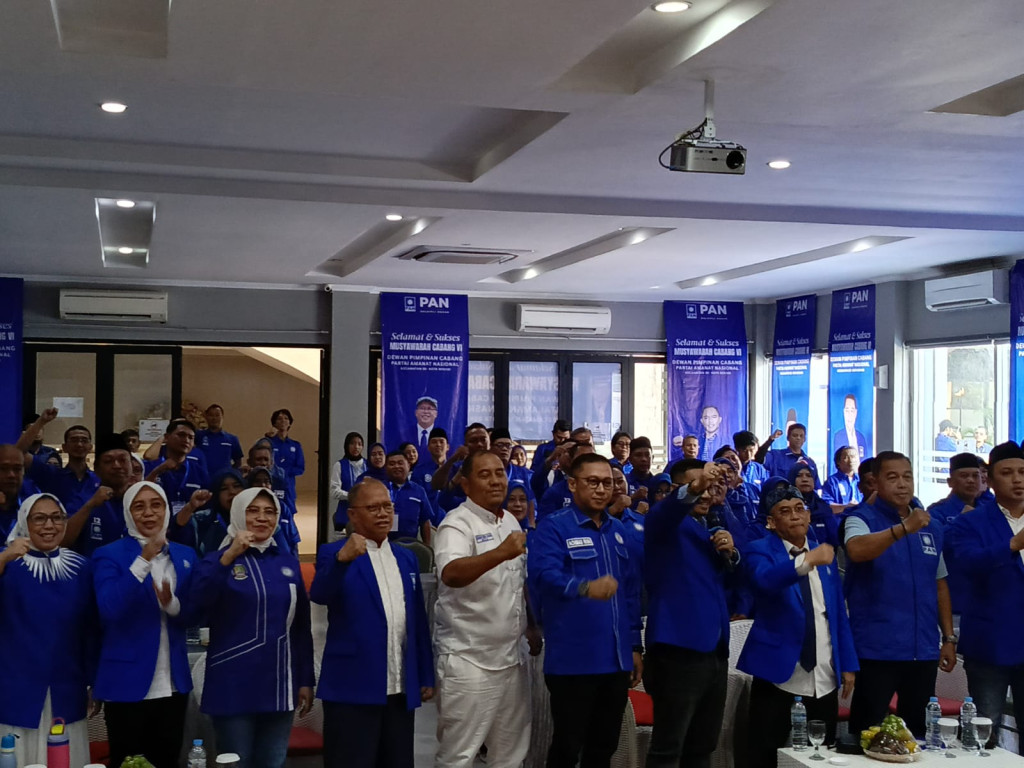 Lakukan Penyegaran Pengurus DPC, PAN Kota Bekasi Optimis Raih 8 Kursi di Pemilu 2029
