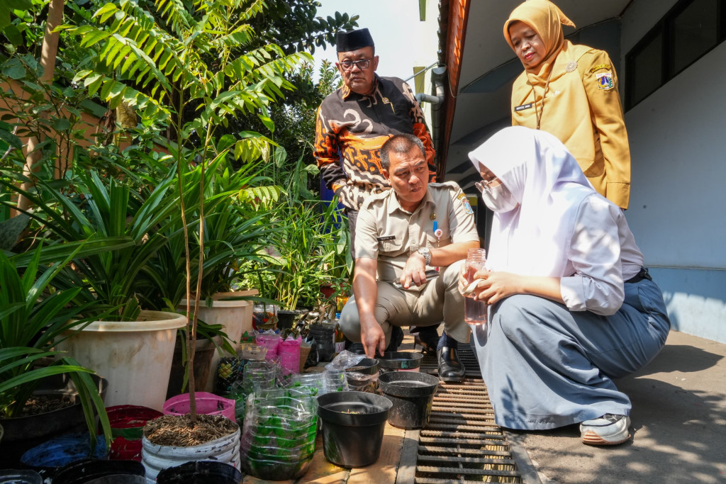Pemkot Jakarta Timur dan FKKS Perkuat Urban Farming di Sekolah untuk Dukung Pendidikan Berkarakter