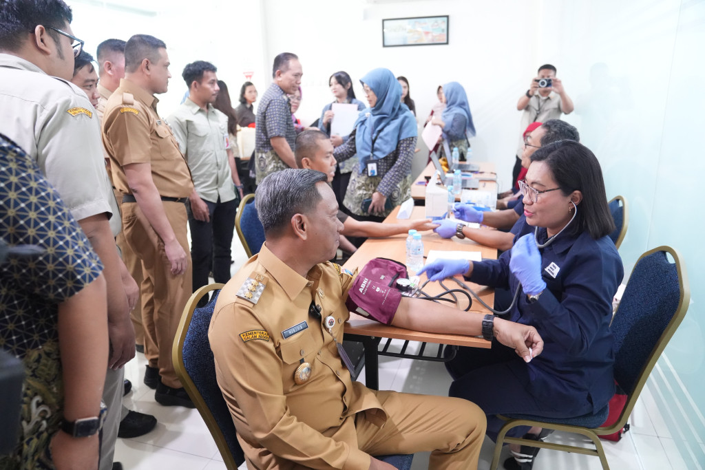 Peringati HUT ke-58, BPJS Kesehatan Jakarta Timur Gelar Donor Darah Bersama PMI