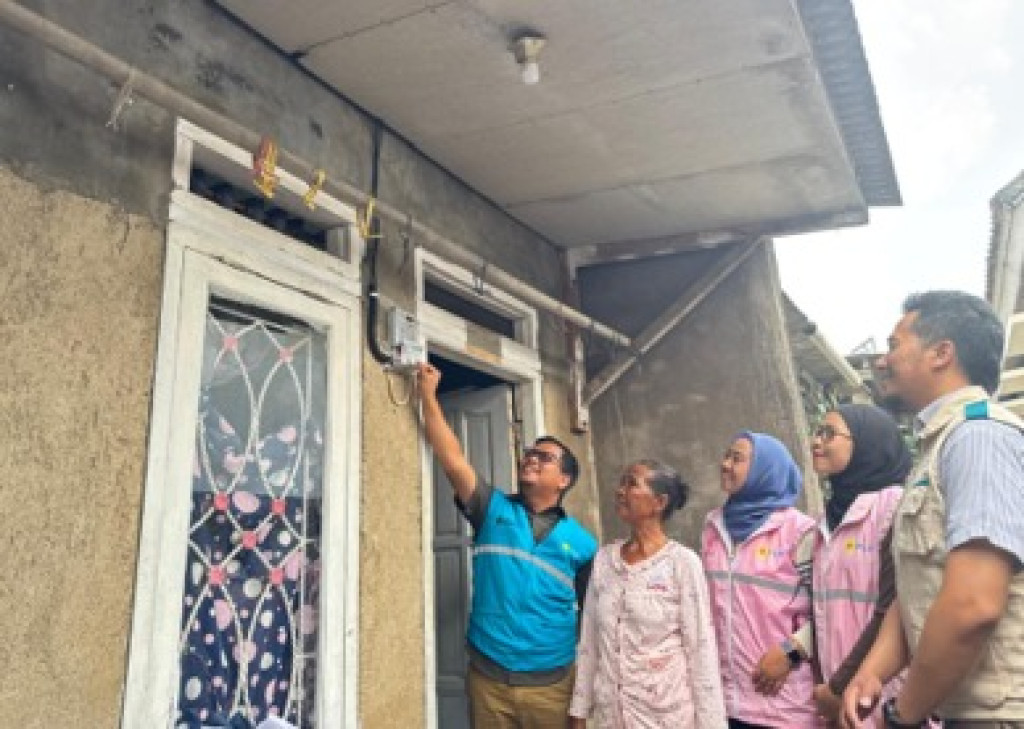 PLN Cikarang Hadirkan Cahaya Muharram Lewat Program Light Up The Dream