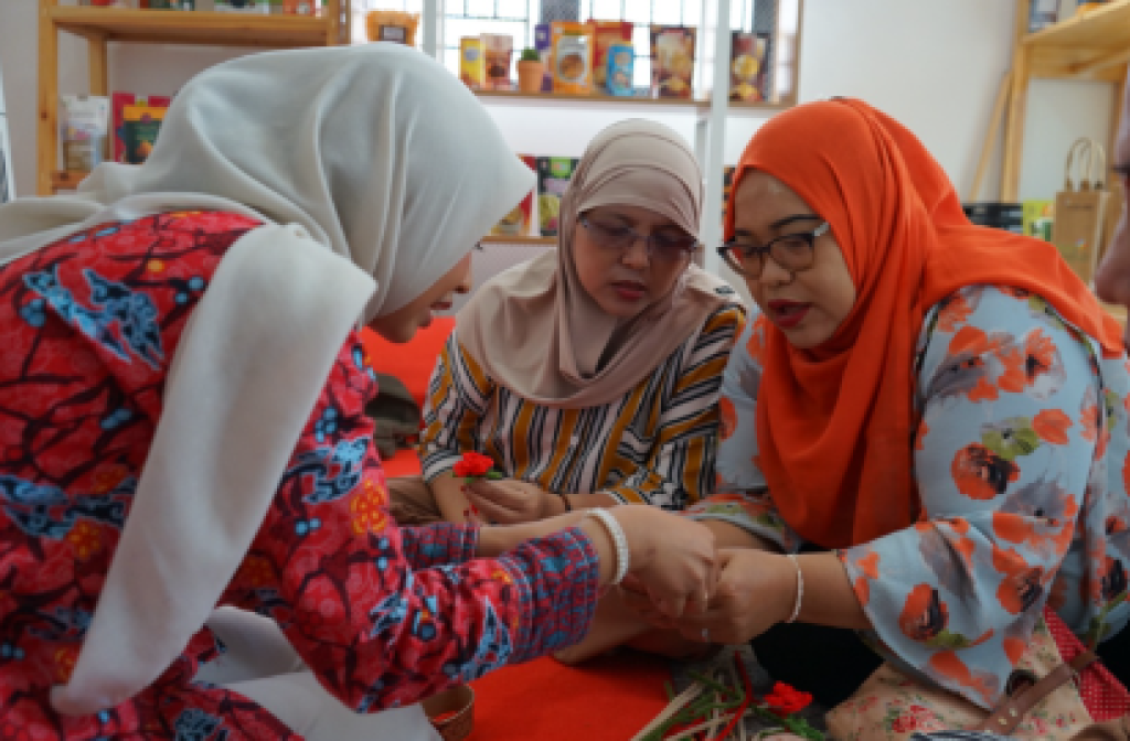 PLN UID Banten Dorong Kreativitas Warga Jadi Peluang Usaha Lewat HUB UMKM