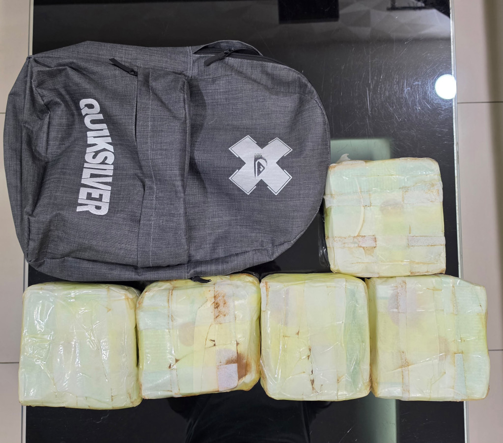 Polrestabes Medan Ungkap Jaringan Narkoba Cina - Malaysia - Indonesia, 5 Kg Sabu Diamankan