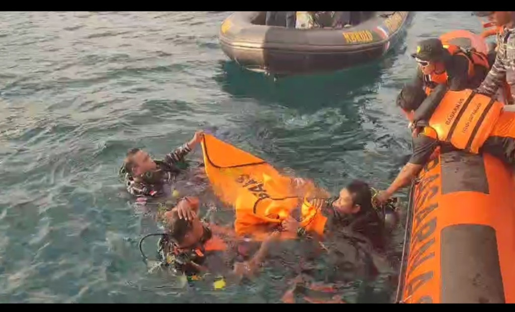 Pria Diduga Melompat dari KM Lambelu di Perairan Pulau Pemana, Tim SAR Gabungan Berpacu dengan Waktu Cari Korban