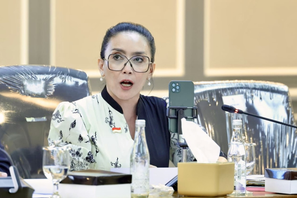 Rieke Diah Pitaloka Desak Presiden Prabowo Terbitkan Perpres Tata Kelola Koperasi Merah Putih