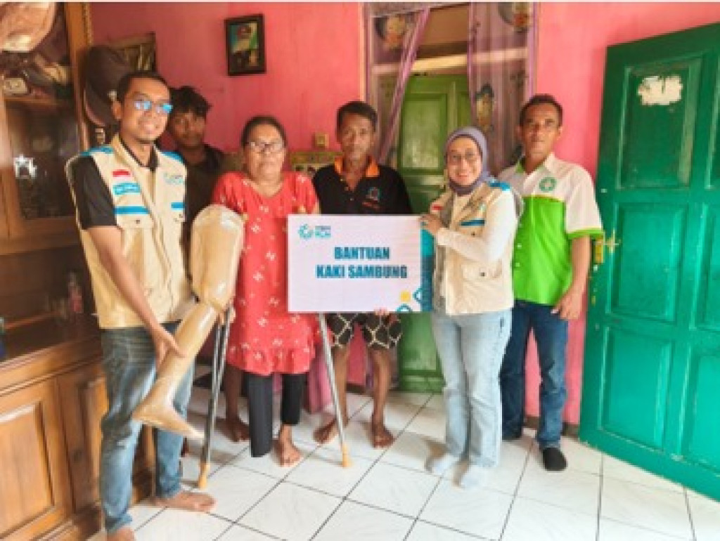 Semangat Berbagi YBM PLN Dukung Penyandang Disabilitas Menuju Hidup Mandiri