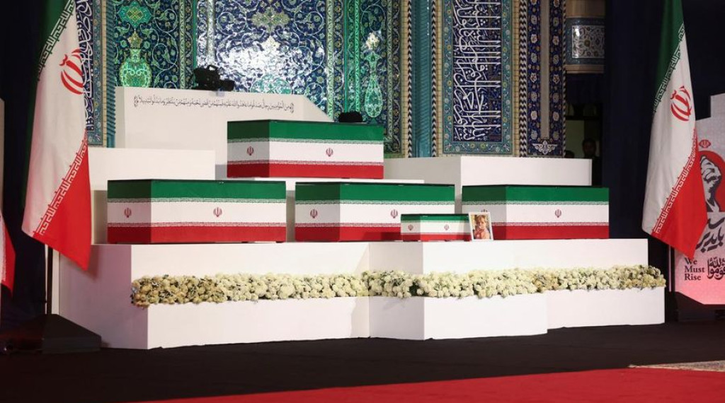 Soal Wakil RI di Penghormatan Terakhir Khamenei, Kemlu Buka Suara!