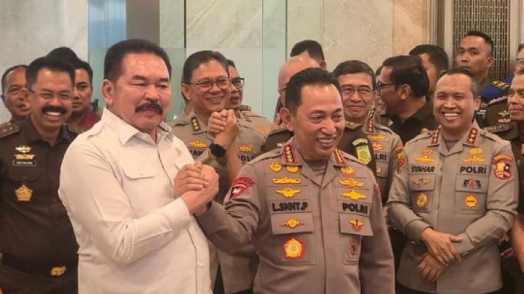 Temui Jaksa Agung, Kapolri: Jangan Berpikir Karena Ada Hal-hal Kemarin!