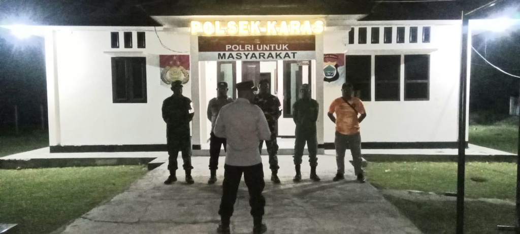 TNI-Polri dan Linmas Gelar Patroli Gabungan Jaga Kamtibmas di Distrik Karas
