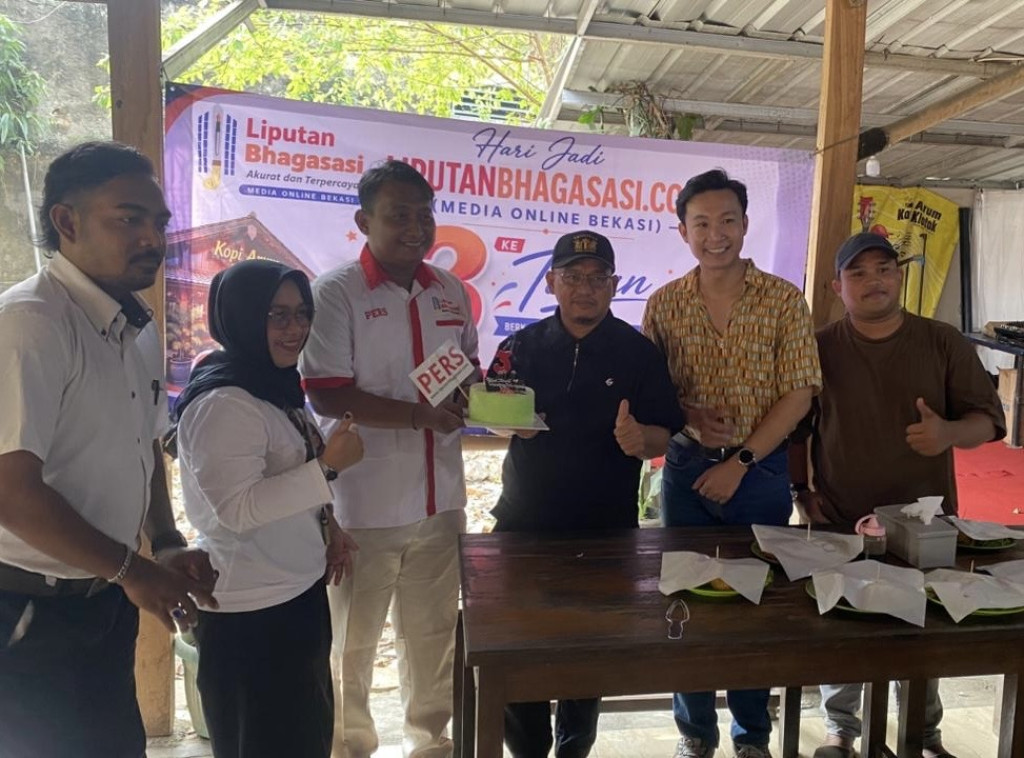 Usai Tinjau Proyek Jalan Ir. Juanda Bekasi Timur, Sardi Effendi Kunjungi Hari Jadi Media LiputanBhagasasi