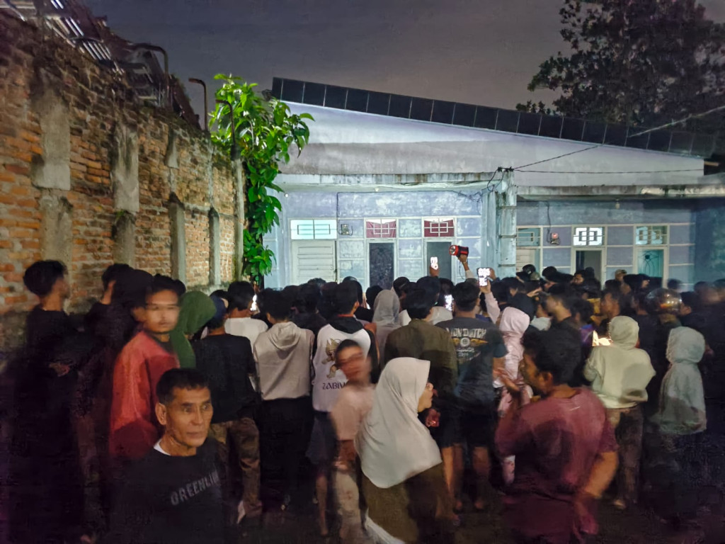 Warga Gerebek Rumah Kos, Sebanyak 39 Orang Digelandang ke Polres Padangsidimpuan
