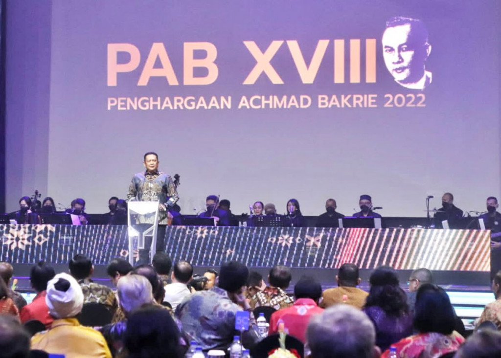 Ketua MPR RI Bamsoet Apresiasi Penghargaan Achmad Bakrie XVIII 2022