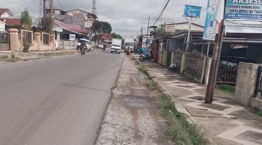 Jelang HUT RI ke-80, Pemasangan Bendera Sepi di Sidikalang Dairi