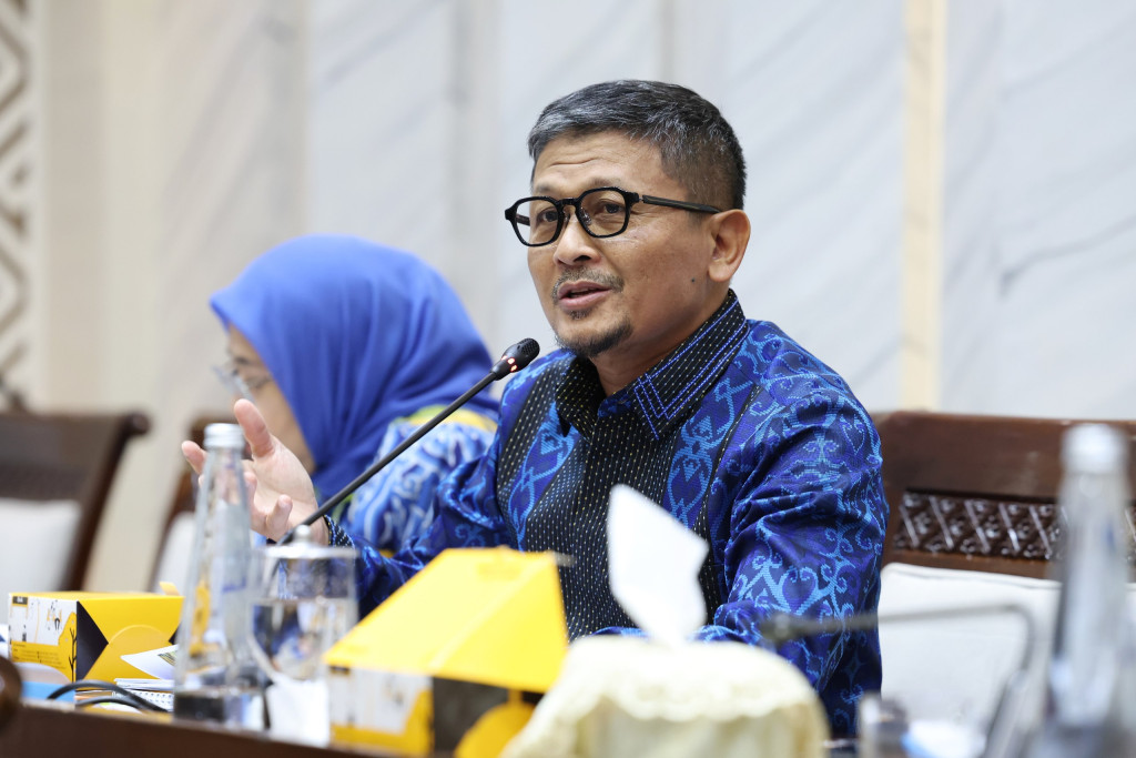 Anggota Komisi XI DPR: Pelemahan Rupiah Harus Jadi Peluang Perkuat Pariwisata dan Ekspor