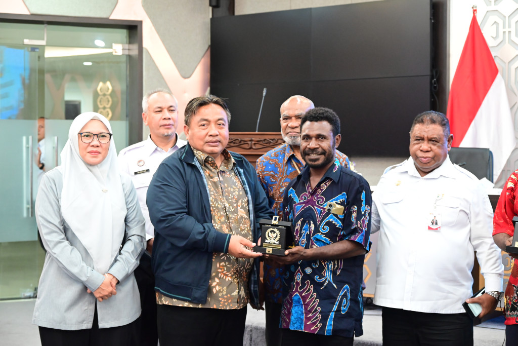 Baleg DPR Pastikan RUU Masyarakat Adat Jadi Prioritas, Nyoman Parta: Negara Tak Akan Dirugikan