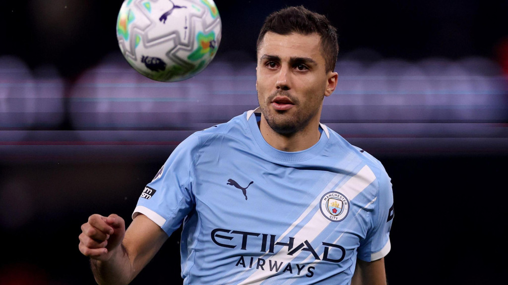 Barcelona Naikkan Tawaran untuk Rodri, Manchester City Mulai Buka Pintu Transfer