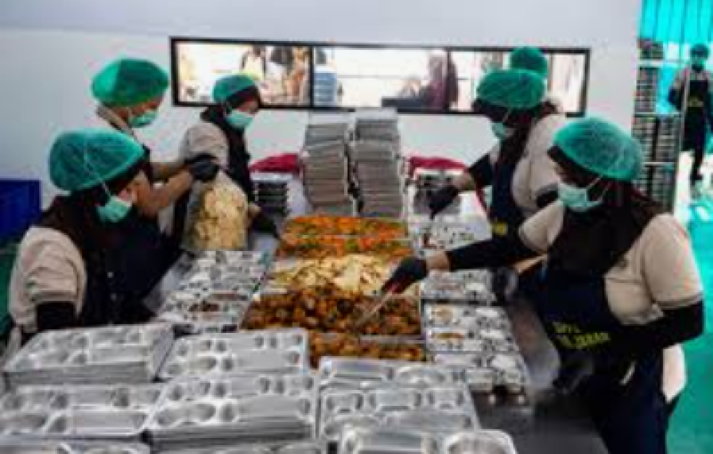BGN Pecat 66 Kepala Dapur MBG, Ada yang Terlibat Judi Online