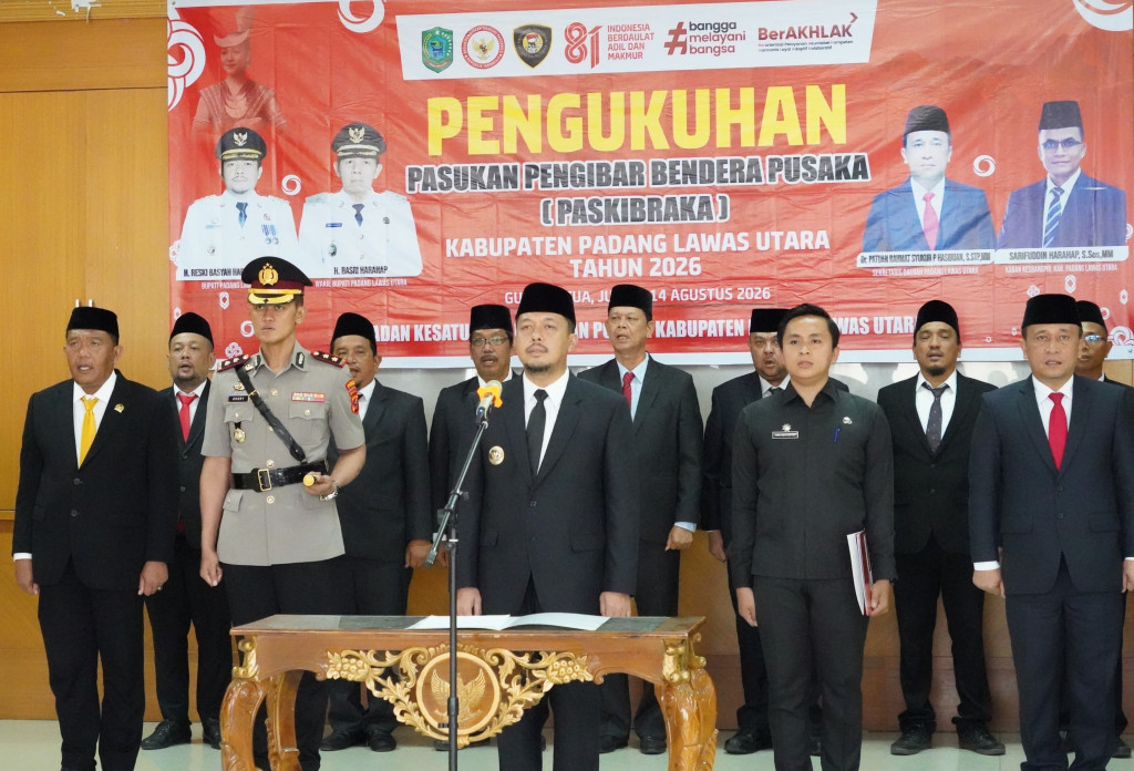 Bupati Paluta Kukuhkan Paskibraka Paluta Tahun 2026.