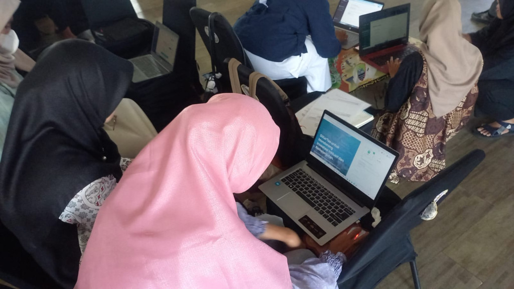 DPMPTSP Kabupaten Sumedang Dorong Kemitraan Usaha Besar dan UMKM melalui Optimalisasi Aplikasi Sikertas