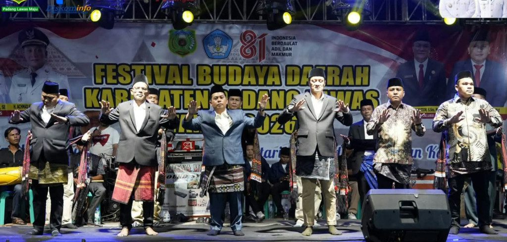 Festival Budaya Daerah Kabupaten Padang Lawas Tahun 2026 Resmi Dibuka
