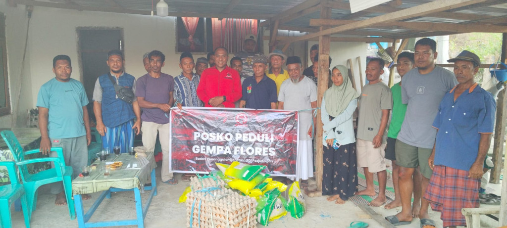 Gempa Guncang Riung, Rinus Ndiwal Tak Tinggal Diam: Sisir Pelosok, Bawa Bantuan dan Serap Keluhan Warga