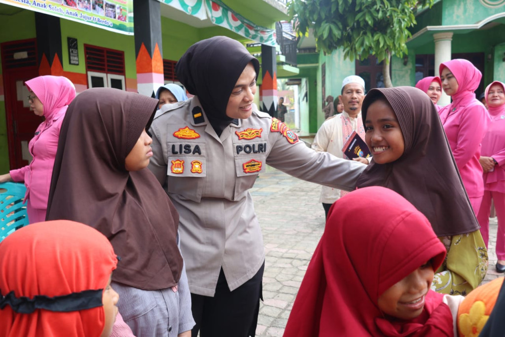 Jelang HUT Ke-78 Polwan RI, Ipda Amalisa Bawa Keceriaan ke Yayasan Amelia Attohir