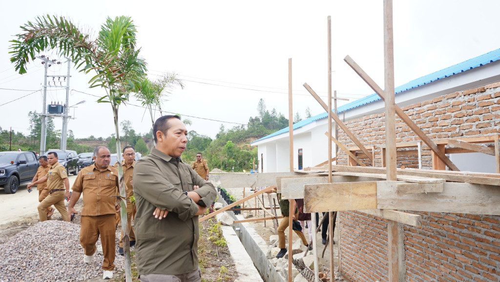 JTP Hutabarat Tinjau Huntap Dolok Nauli, Tuntaskan Masalah Sertifikat Hingga Infrastruktur