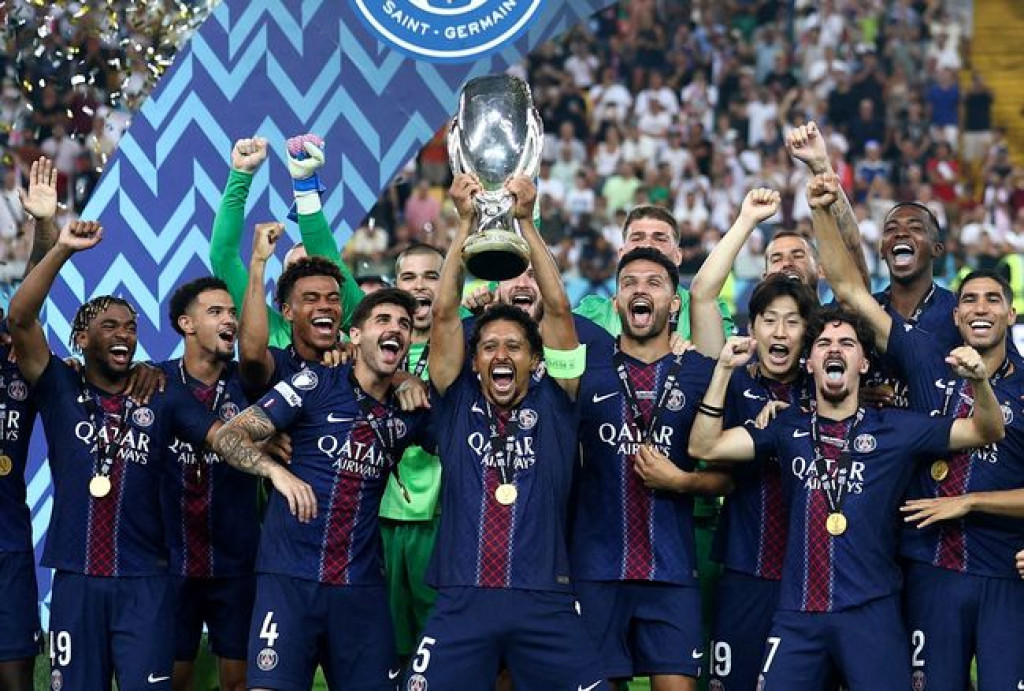 Kalahkan Aston Villa 2-1, PSG Sukses Pertahankan Gelar Super Cup