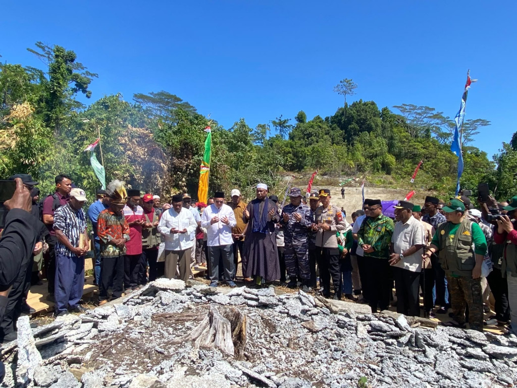 Kapolres Fakfak Hadiri Doa Syukuran 666 Tahun Islam Masuk Papua di Kampung Gar