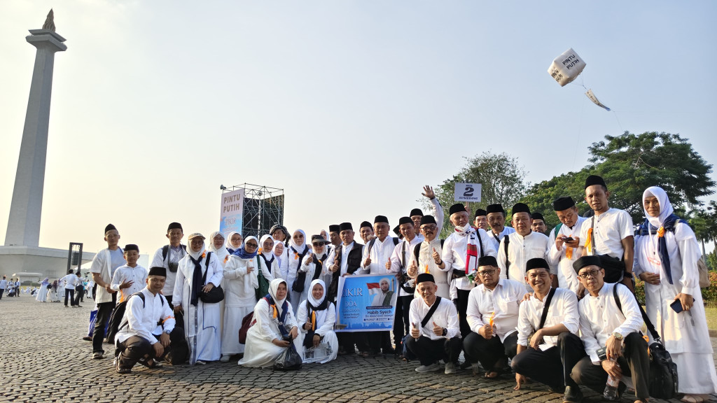 Kemenag Sumedang Kerahkan 27 Bus ASN Ikuti Zikir dan Doa Kebangsaan di Monas