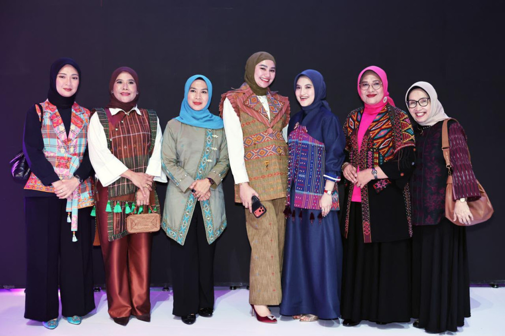 Ketua Dekranasda Kota Binjai Hadiri Indonesia Fashion Week 2026, Dukung Pengembangan Ekonomi Kreatif