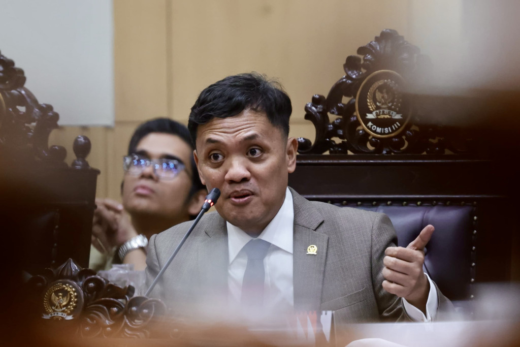 Komisi III DPR Tegaskan Tak Ada Surpres Pergantian Kapolri, Masyarakat Diminta Tak Percaya Isu