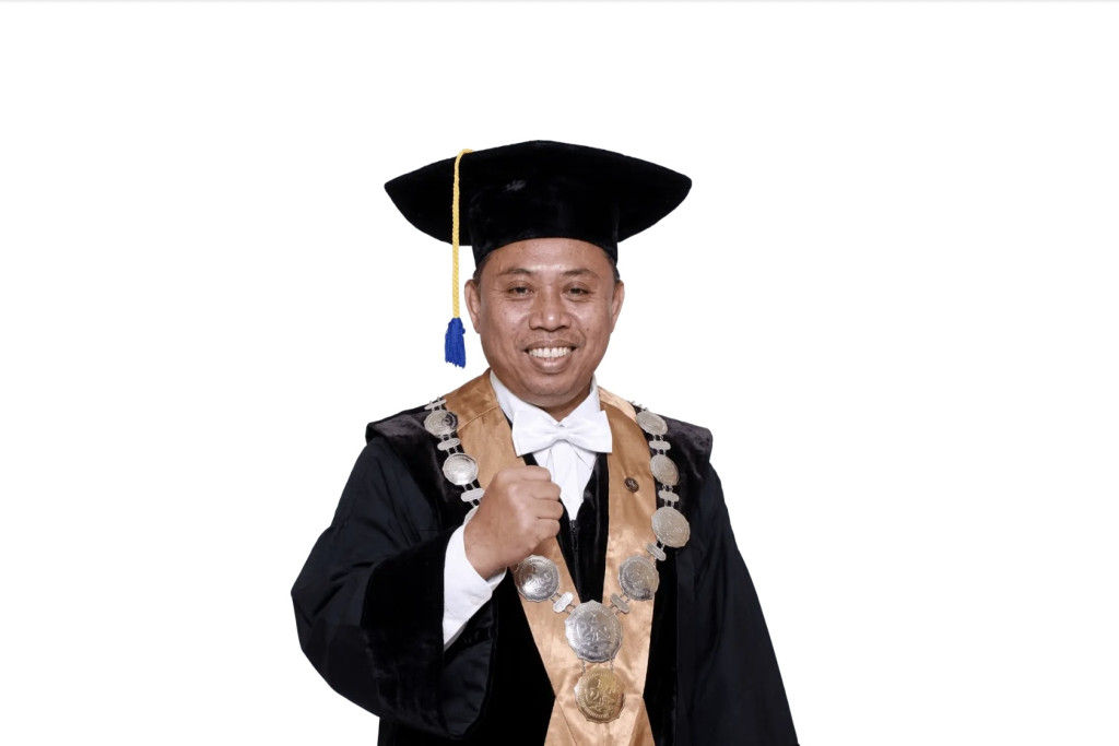 KPK Tetapkan Rektor Unsoed dan 5 Orang Lain Jadi Tersangka Kasus Suap Maba