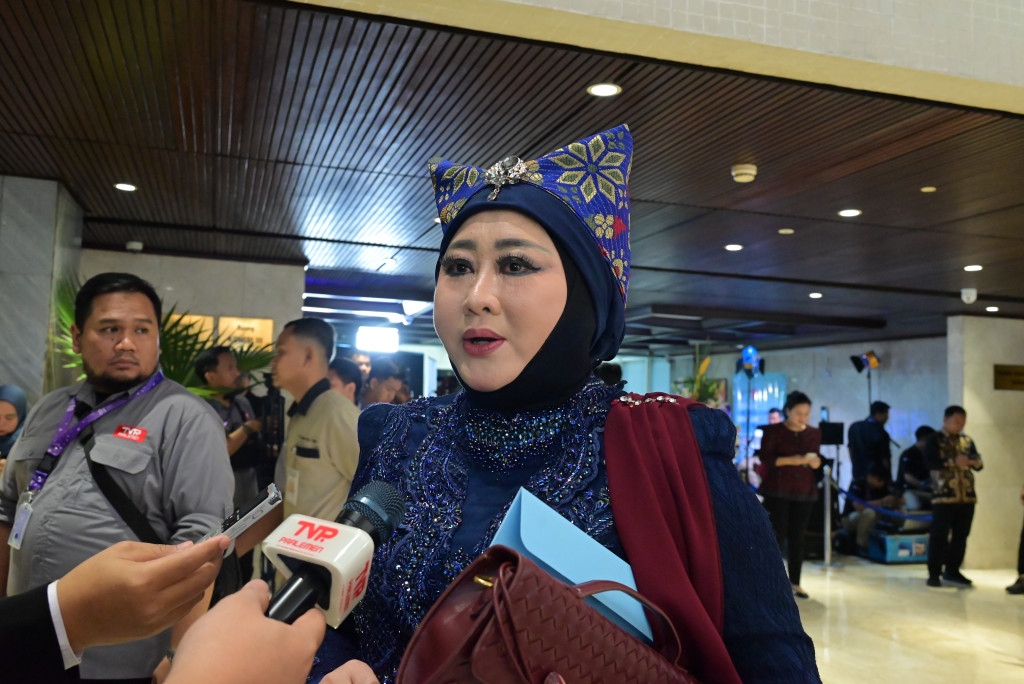 Lisda Hendrajoni Dorong Penguatan Perlindungan Sosial bagi Masyarakat Desil 5-10