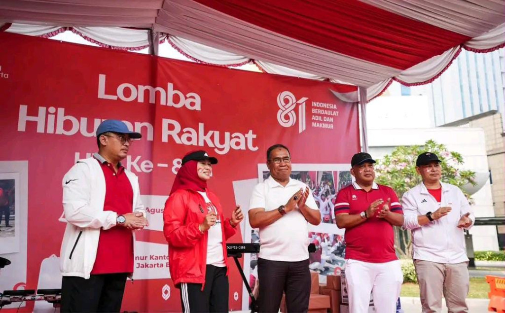 Lomba Hiburan Rakyat Meriahkan HUT ke-81 RI di Kantor Wali Kota Jakarta Barat