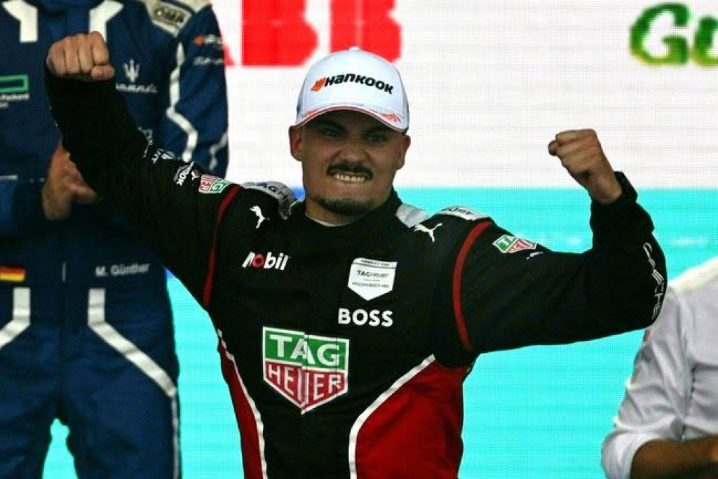 Pascal Wehrlein Kunci Gelar Juara Dunia Formula E 2025/26
