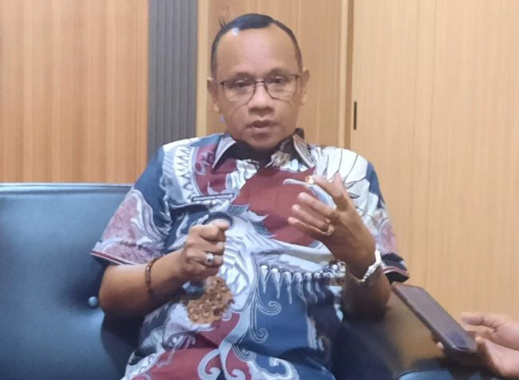 Pemkab Fakfak Dorong Pemprov Segera Perbaiki Jalan Kokas-Kayauni Usai Pemalangan