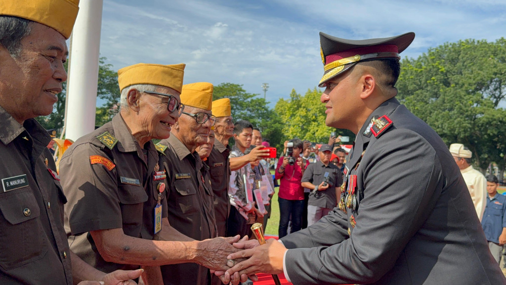 Peringati Hari Kemerdekaan, Kapolres Binjai Bersama PJU Ikuti Upacara HUT RI ke-81