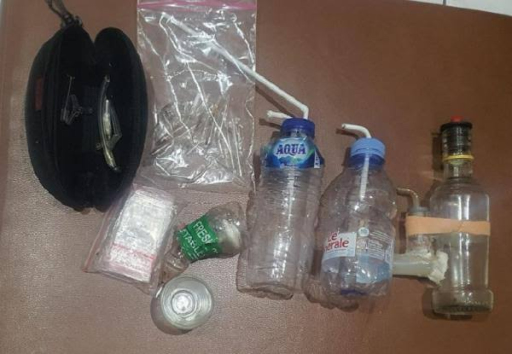 Polisi Ringkus Kondektur Bus di Semarang, Sabu 3,77 Gram Ditemukan dalam Botol Permen