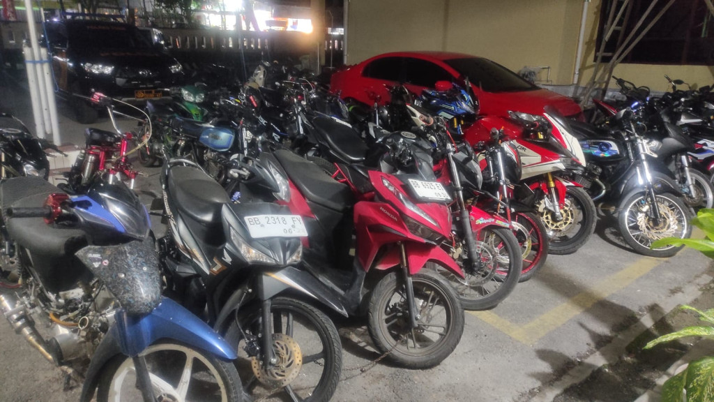 Polsek Balige Berhasil Amankan 22 Motor Knalpot Brong