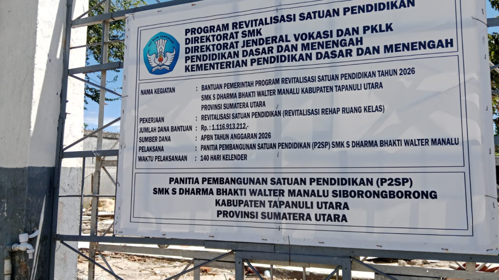 Revitalisasi SMK Swasta Darma Bakti Siborongborong Hadirkan Harapan Baru bagi Siswa/i