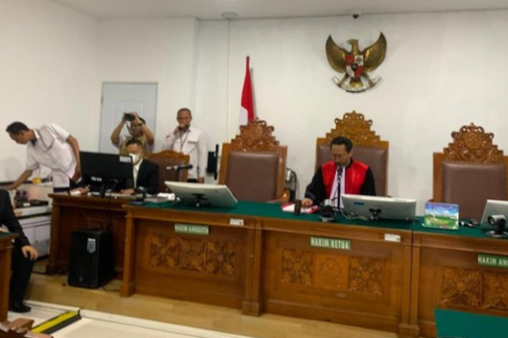 Roy Suryo Gugat Polda Rp206 Juta, Hakim Nyatakan Permohonan Tak Dapat Diterima