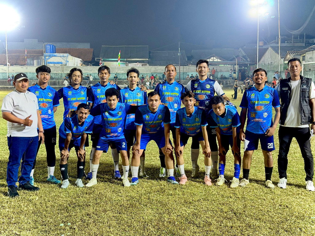 RT 06 Pekayon Jaya Akhirnya Juara Turnamen Sepak Bola se-RW 22 Setelah 26 Tahun Penantian