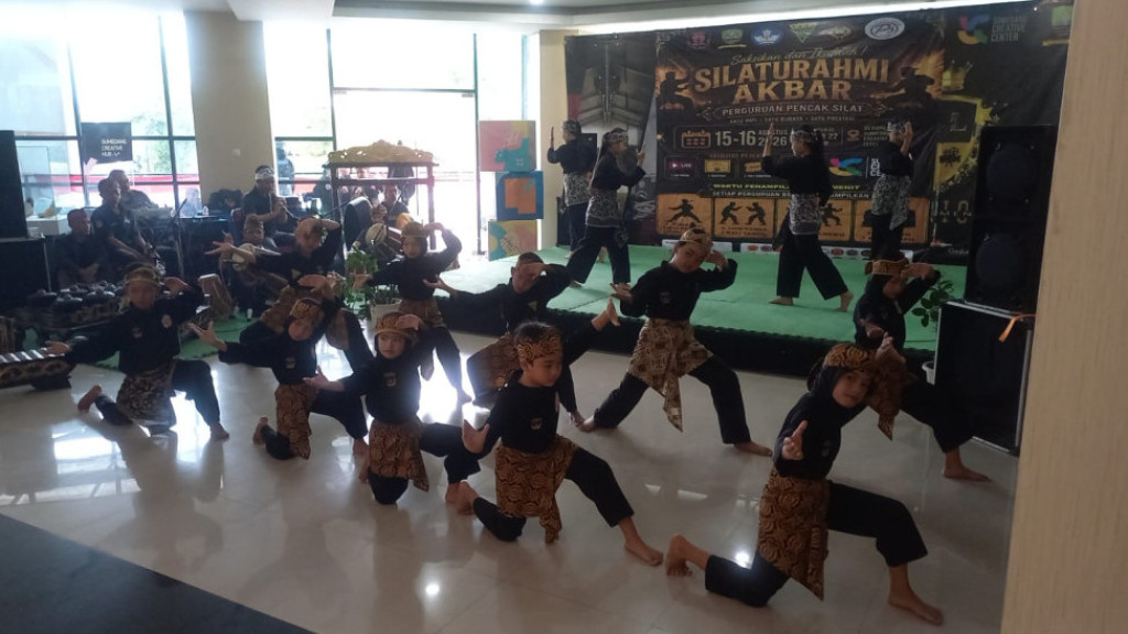 Silaturahmi Akbar Paguron Pencak Silat Sumedang, Kukuhkan Semangat “Satu Hati, Satu Budaya, Satu Prestasi”