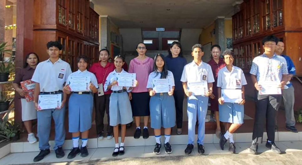 SMA Yoanes XXIII Merauke Borong Prestasi, Juara Umum OSN dan Tiga Siswa Lolos Nasional