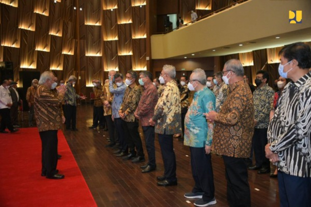 Menteri Basuki Lantik Pengurus Himpunan Pengembangan Jalan Indonesia