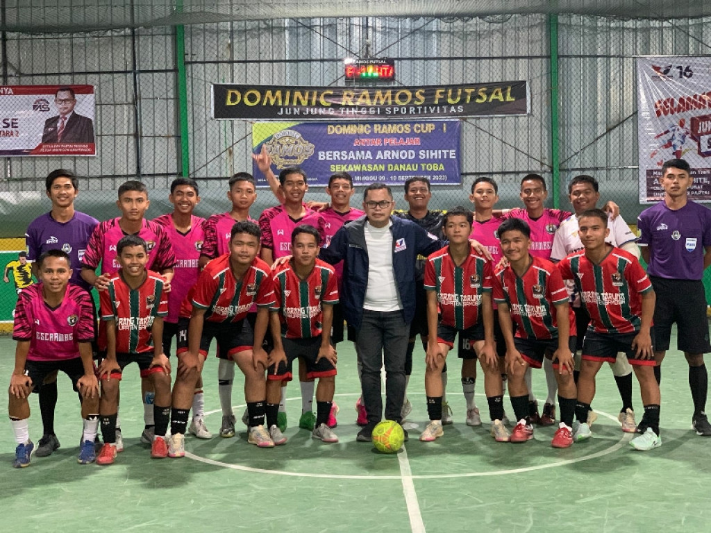 Tokoh Masyarakat Apresiasi Arnod Sihite Gelar Turnamen Futsal Antar Pelajar di Dolok Sanggul