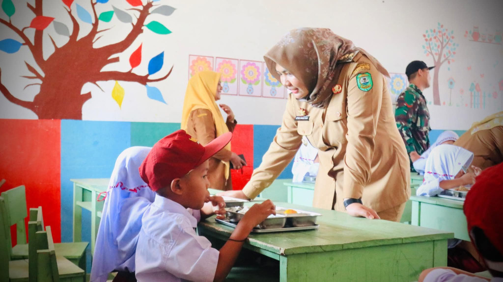 Wabup Madina Sampaikan Terima Kasih Siswa untuk Presiden Prabowo
