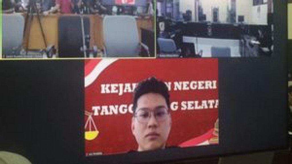Sidang Indra Kenz dengan Pembacaan Vonis di PN Tangerang Ditunda