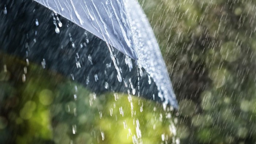 Prediksi BMKG: Waspada Hujan Lebat di 14 Wilayah pada Jumat, 20 Oktober 2023